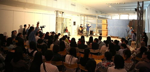 当代剧场图景的一次侧写 走，观看演出去